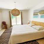 Luxury Villa, Infinity Pool, 5 Min Ramatuelle