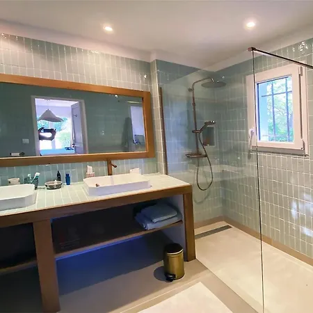 Luxury Villa, Infinity Pool, 5 Min * Ramatuelle